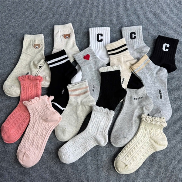 CANIFA nữ , tách 100,200.