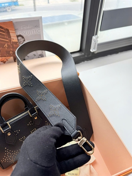 Túi LV Speedy nano đen đinh hoa +