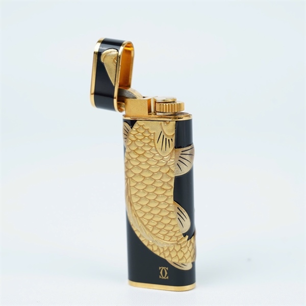 Bật lửa Catier đen hình cá chép (G95712) KG+