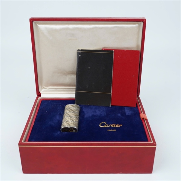 Bật lửa Cartier bạc KG+