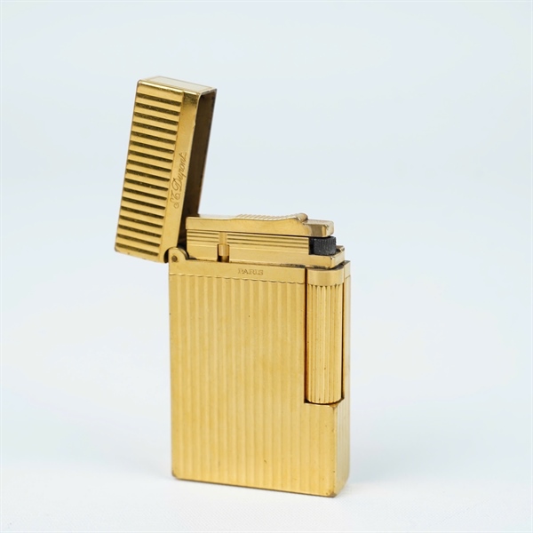 Bật lửa S.T Dupont vàng sọc dọc (18FJZ37) KG+