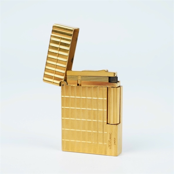 Bật lửa S.T Dupont vàng (163KH99) KG+