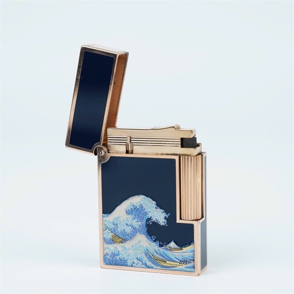 Bật lửa S.T Dupont xanh họa tiết sóng biển (83A6B24) KG+