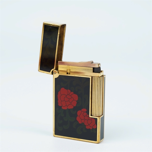 Bật lửa S.T Dupont đen hình hoa hồng (1F6DD22) KG+