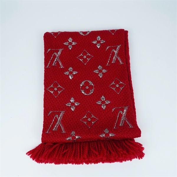 Khăn LV hoa đỏ logo dệt kim sz30x149 (PN) KG+