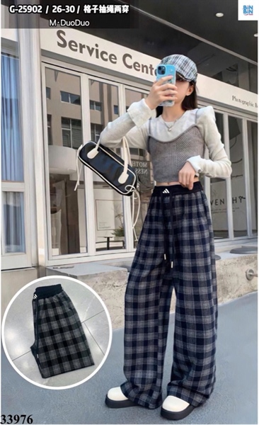 33976- Quần Nỉ Caro Đen 3 Gạch