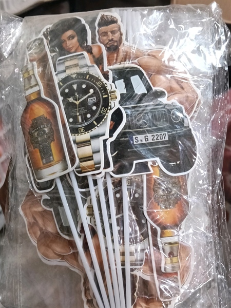 Thẻ cắm giấy lực sĩ 2