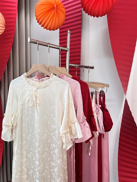 [AH] Áo dài lụa gấm hoa tay loe + quần + túi