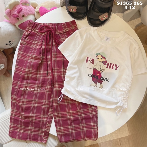 S1365 Set q dài kẻ đỏ áo coolgirl