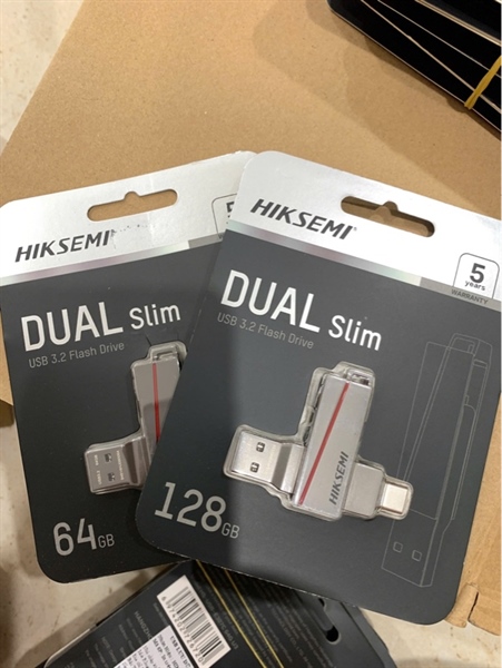USB Hiksemi 64GB 3.2 Type C và USB