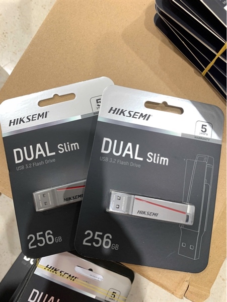 USB Hiksemi 128GB 3.2