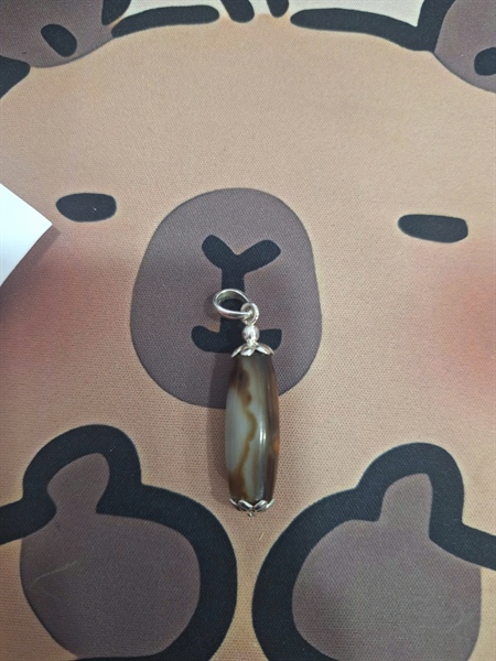 Dzi như ý nâu bọc bạc KG+