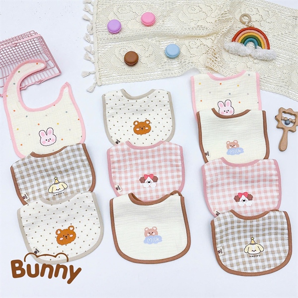 Yếm tròn bấm cúc in hình Bunny