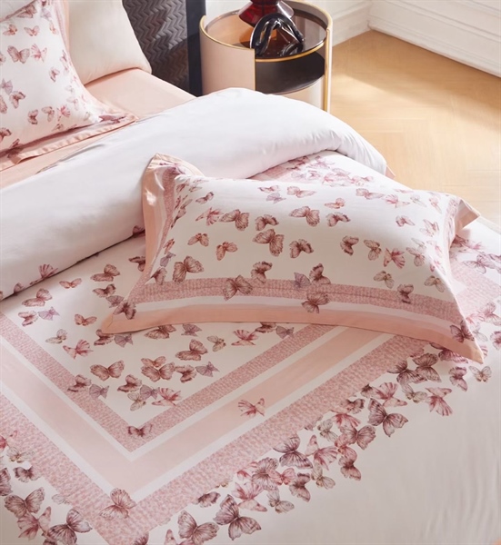 Bộ ga Muna | Dòng len – bông chải mịn - In đàn bướm hồng 🦋 - MLV01.02