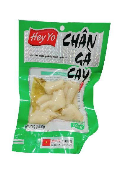 Chân gà cay đóng gói hút chân không 80g