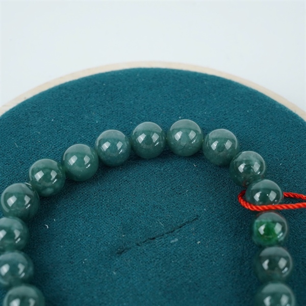 Vòng cẩm thạch xanh mặt hoa hồng 21 hạt ly8.1-17.08x5.98 KG+