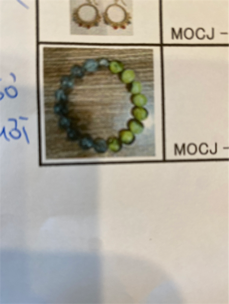 black tourmaline in quaets,serpentine