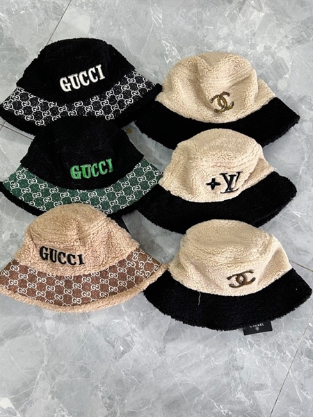 K302 mũ vành lông gucci, lv mix .