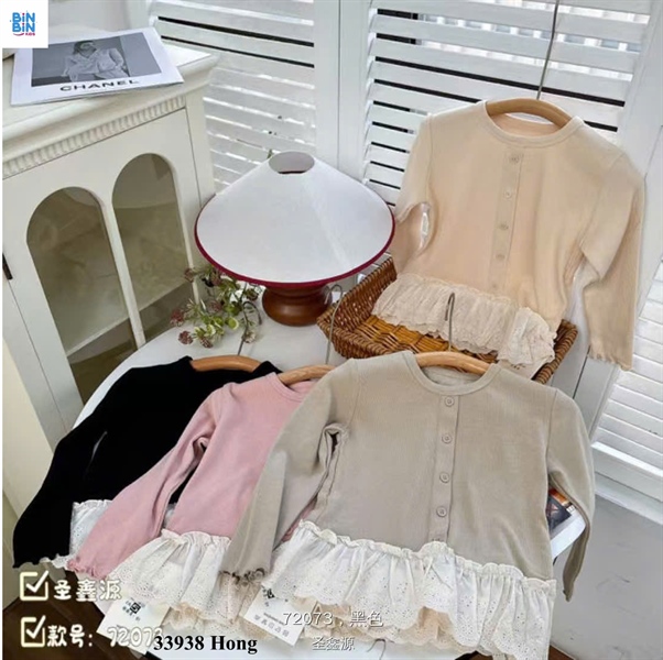 33938- Áo thun hồng TD lai ren hoa