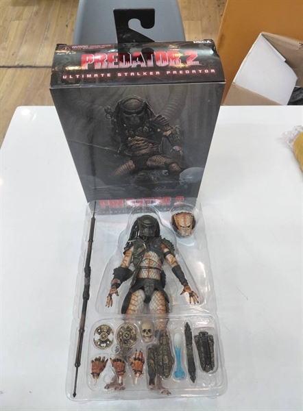 Mua bán (TÌNH TRẠNG) NECA PREDATOR 2 ULTIMATE STALKER OF PREDATOR