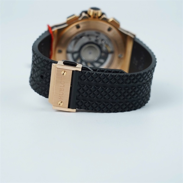 Đồng hồ Hublot Bigbang mặt đen viền vàng đính kim , dây đen sz38 (109992208) (HC) KG+
