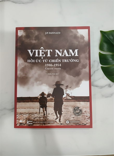 Việt nam hồi ức từ chiến trường -202-TP (Quyển)