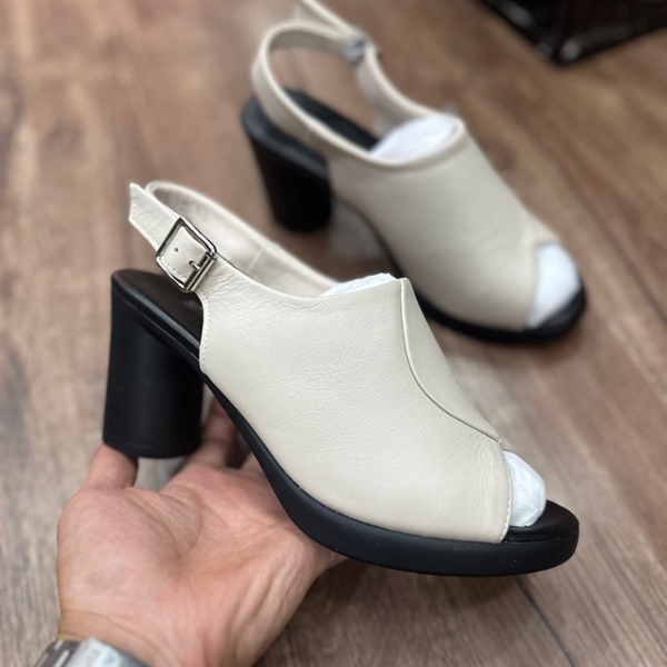 Sandal Gót TITAN Da Thật Kem