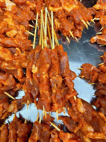 Thịt Xiên Thơm Cay VNICE 350Gr 10X