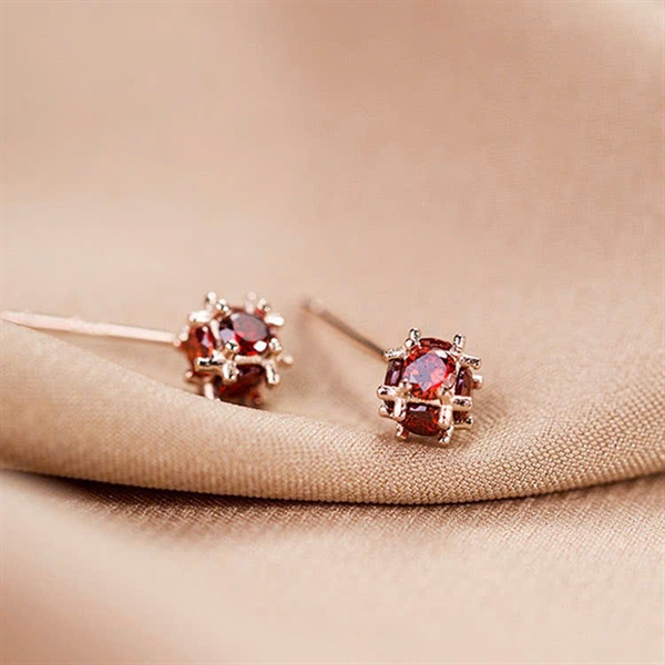 SCARLET BLOOM EARRINGS