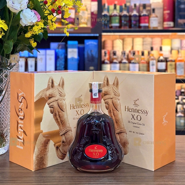 Hennessy XO Deluxe - Hộp Quà Tết 2026 700 ml - hình mô tả 2