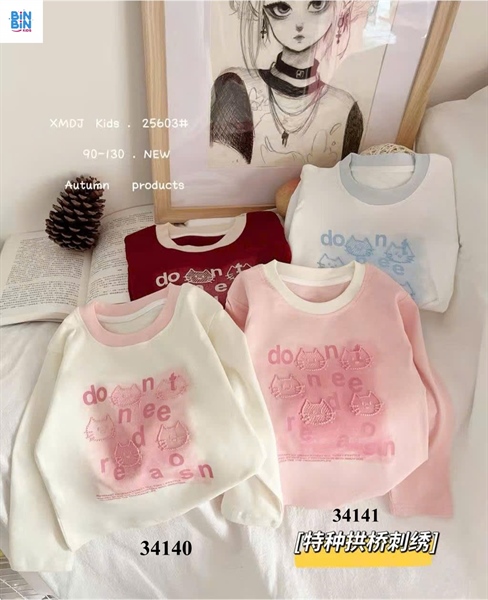 34140- Áo DT Kem in chữ thêu mèo