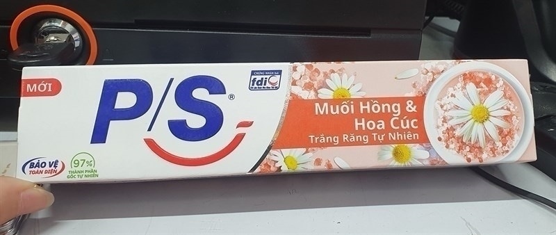 Kem đánh răng P/S muối hồng hoa cúc 180g