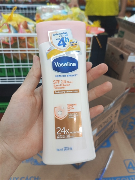 VASELINE Sữa Dưỡng Thể Sun+Pollution Pro 200ml/24