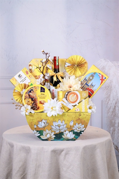 Giỏ Quà Tết M13