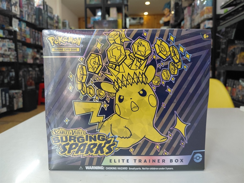 Mua bán ELITE TRAINER BOX POKEMON SURGING SPARKS