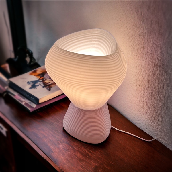 Đèn Decor cao cấp Delta Ridge – Có dimmer điều chỉnh độ sáng - Trang Trí phòng khách/ Bàn làm việc/ Tab đầu giường