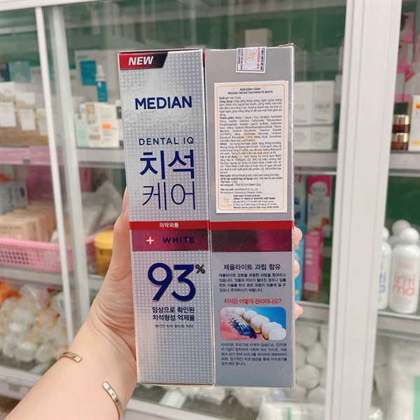 Kem Đánh Răng Median 93% (Màu Trắng) Làm Trắng Răng X5, Hơi Thở Thơm Mát 120g