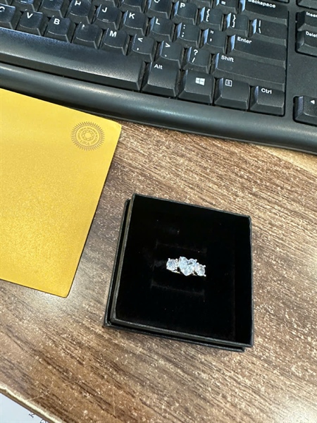 NHẪN BẠC ĐÁ MOISSANITE TRÁI TIM