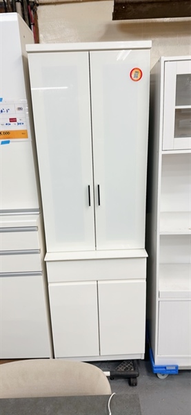 Tủ bếp cao 4 cánh thuỷ lực 1 ngăn kéo hít trắng