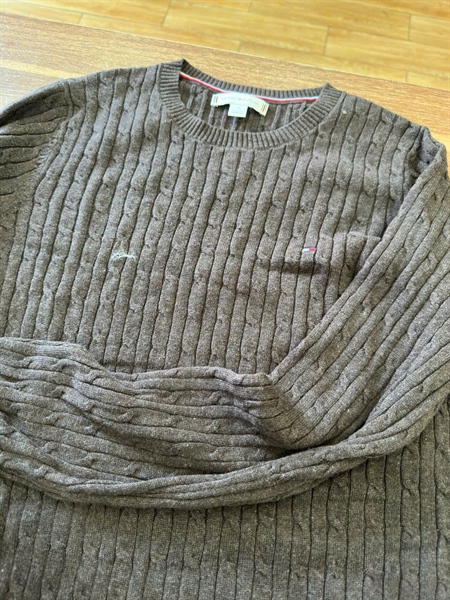 ÁO TAY DÀI TOMMY XÁM SIZE M