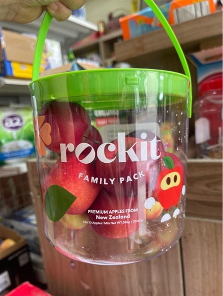 Táo Rockit Newzealand Xô 586g