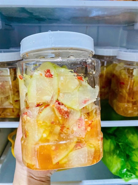 Đu đủ ngâm mắm tỏi nhà làm