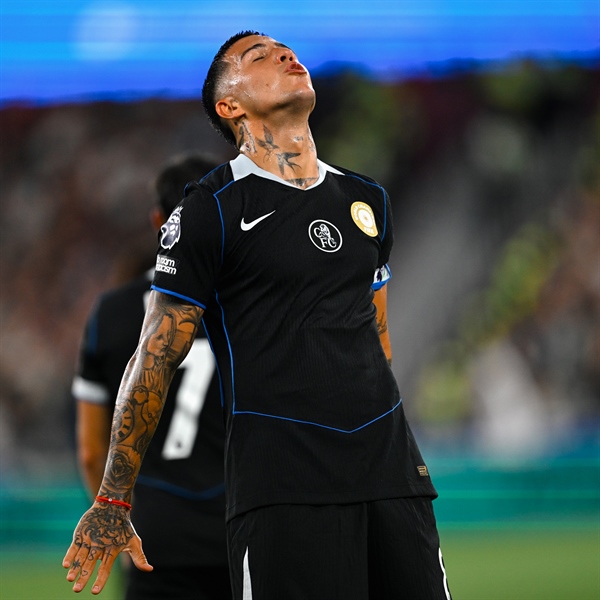 CLB Chelsea Sân khách đen 2026