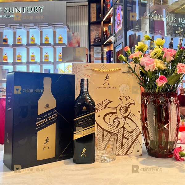 Johnnie Walker Double Black Label - Hộp Quà Tết 2026 1000 ml - hình mô tả 2