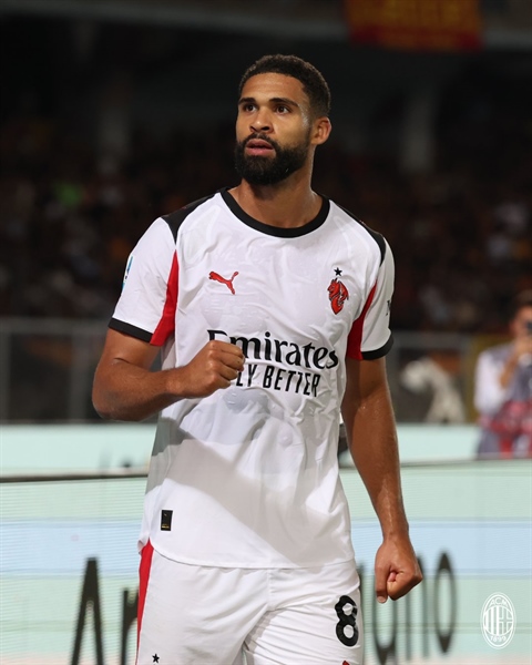 CLB AC Milan trắng sân khách 2026