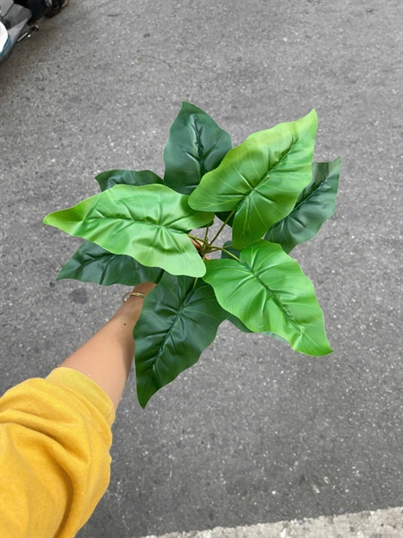 Cụm lá 9 cuống dài - xanh tuyền - Lá cành ngắn - Hoa Lụa Vân Vượng