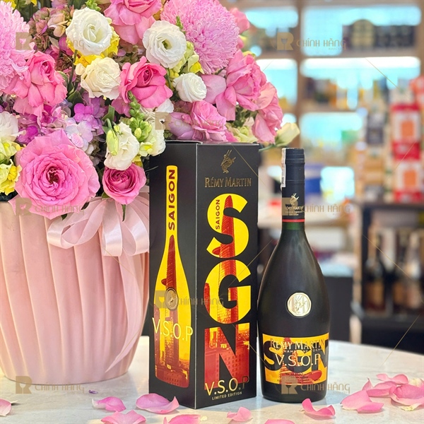 Remy Martin VSOP Limited Sài Gòn 700 ml - hình mô tả 2
