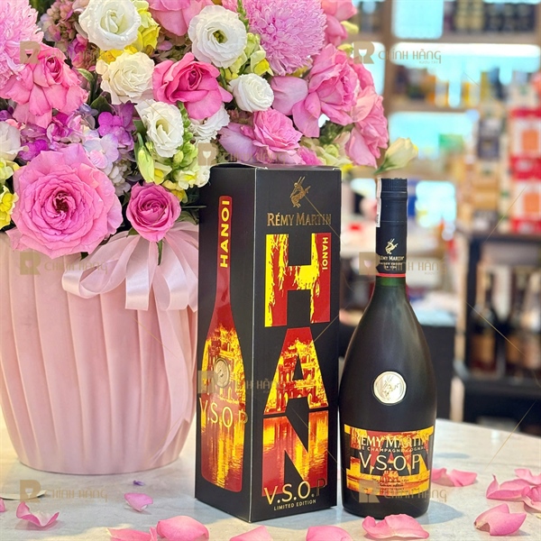 Remy Martin VSOP Limited Hà Nội 700 ml - hình mô tả 2