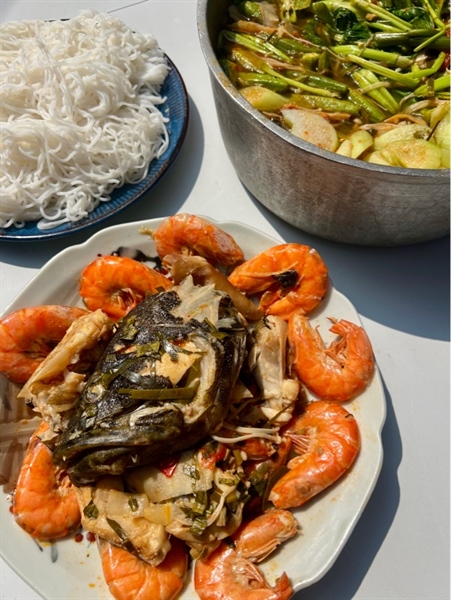 Set LẨU THÁI, TÔM THẺ, ĐẦU ĐUÔI LÒNG CÁ MÚ