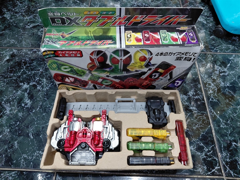 Mua bán (2ND) DX KAMEN RIDER W DRIVER